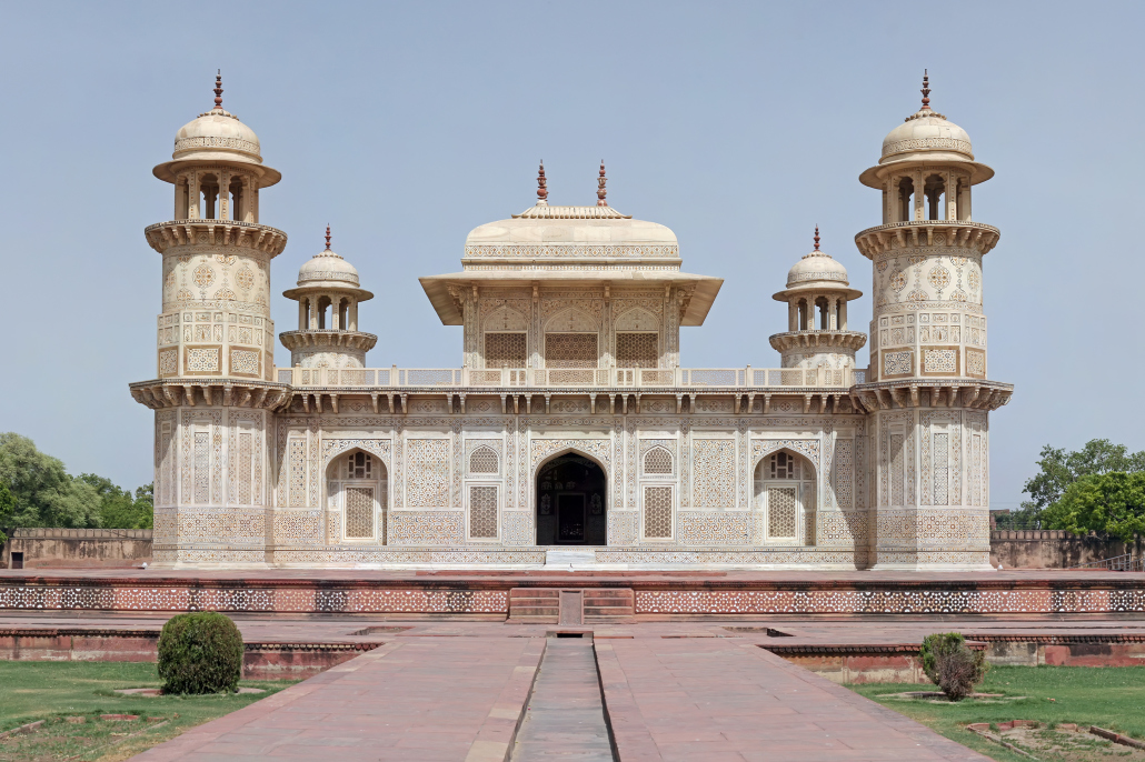 Things To Do In Agra Apart from Visiting The Taj Mahal