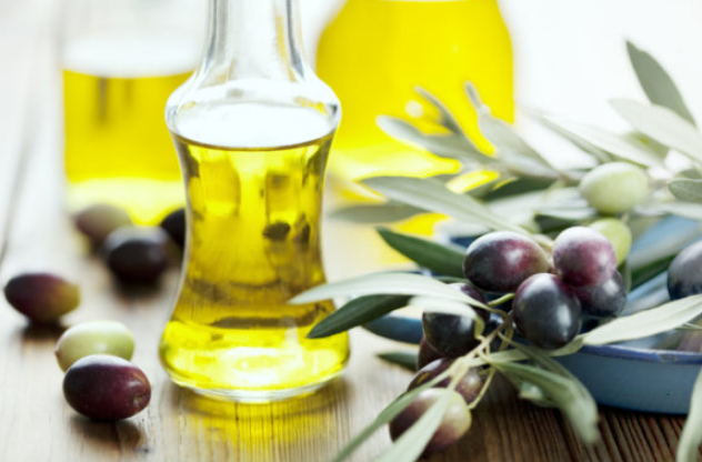 Beauty Benefits Of Jojoba Carrier Oil