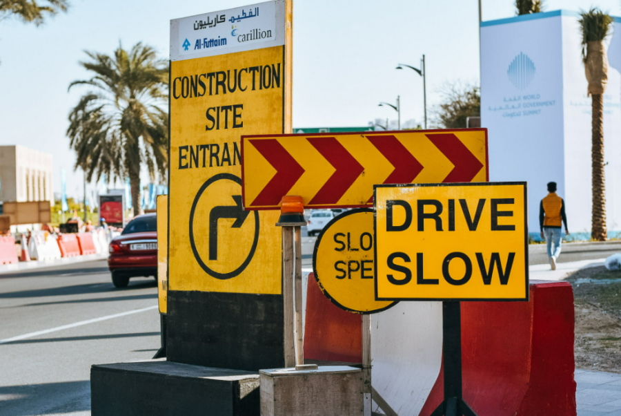 Ways You Can Protect Your Construction Workers When They're Working Near Roadways