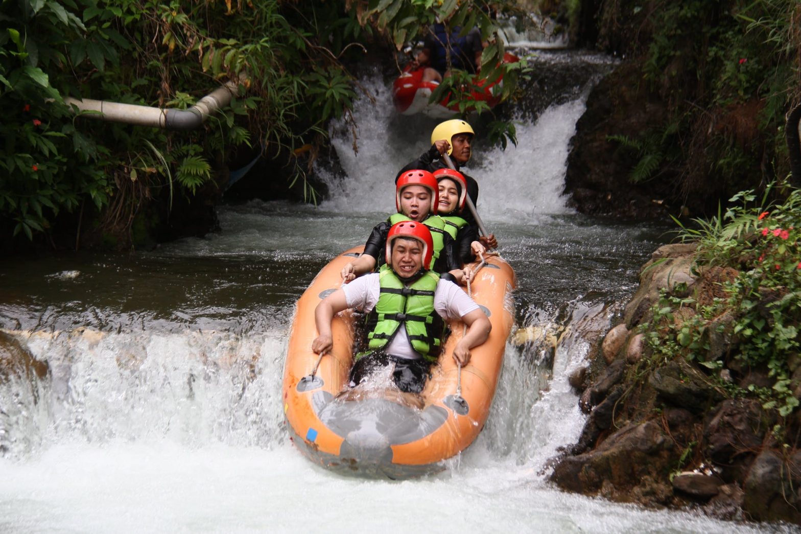 5 Of The Best Places to Go Whitewater River Rafting