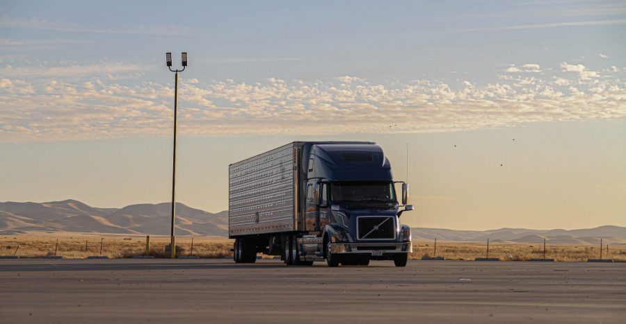 How to Improve Your Commercial Vehicles by Replacing Old Parts