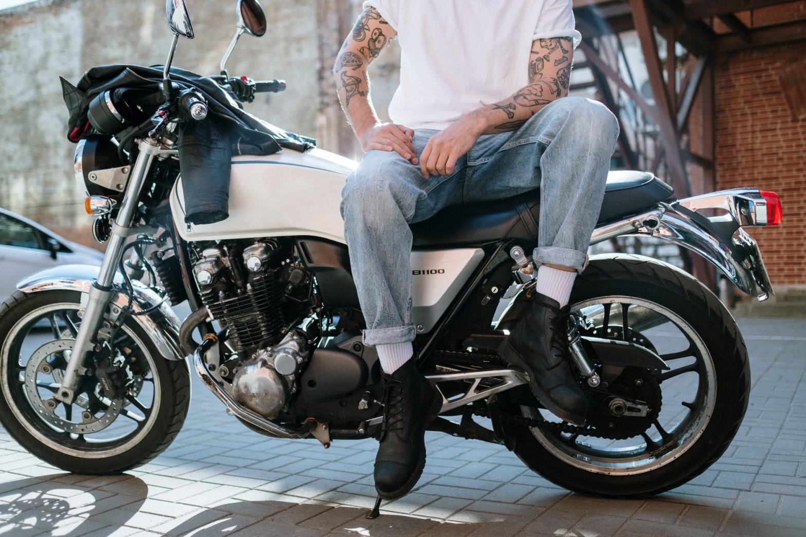 The Pros and Cons Of Owning A Motorcycle